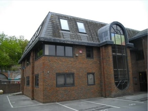 Newgate Ln, Fareham for lease Building Photo- Image 1 of 4