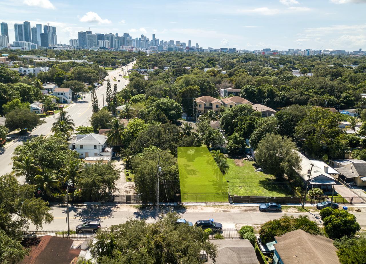 24 NW 58 Street, Miami, FL à vendre Aérien- Image 1 de 3