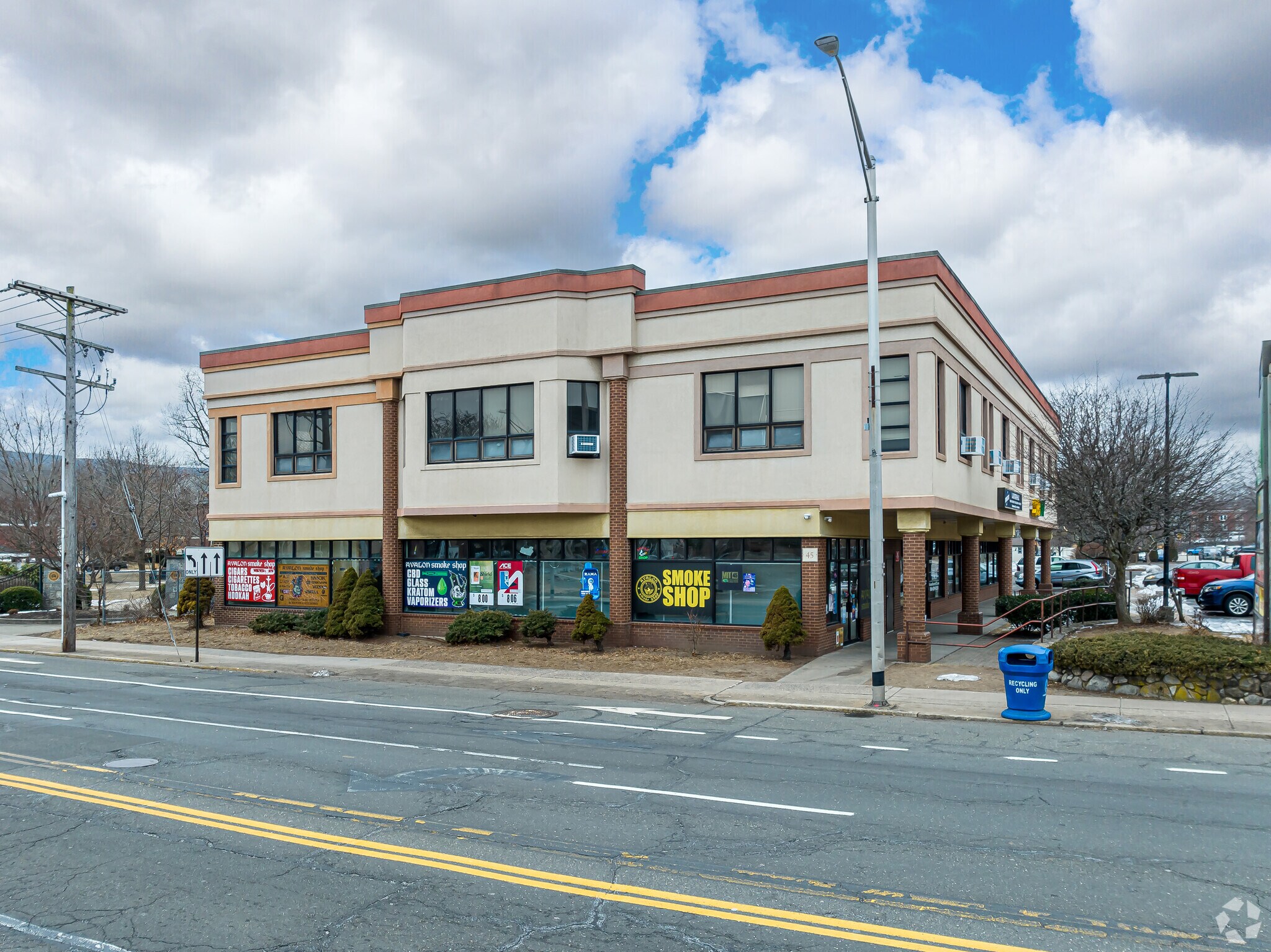 45 N Main St, Bristol, CT à vendre Photo principale- Image 1 de 21