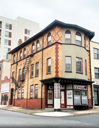 Plus de détails pour 800 N Orange St, Wilmington, DE - Commerce de détail à louer