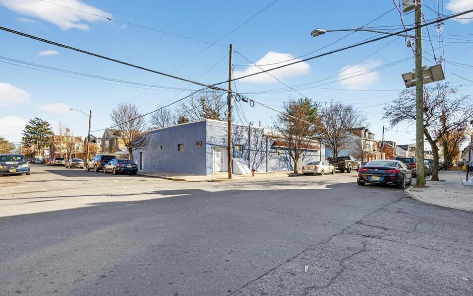 900 Beatty St, Trenton, NJ for sale - Building Photo - Image 1 of 4