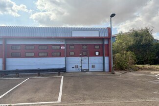 Plus de détails pour Cherrycourt Way, Leighton Buzzard - Industriel à louer