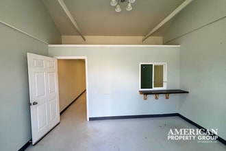 2695 Tamiami Trl, Port Charlotte, FL for lease Interior Photo- Image 2 of 7