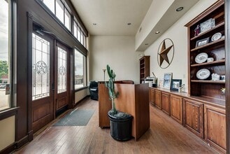 112 E Main St, Waxahachie, TX for lease Interior Photo- Image 2 of 13
