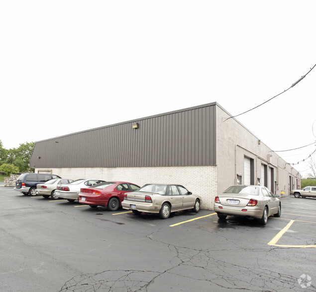 1233-1245 Chicago Rd, Troy, MI à louer - Photo du bâtiment - Image 3 de 4