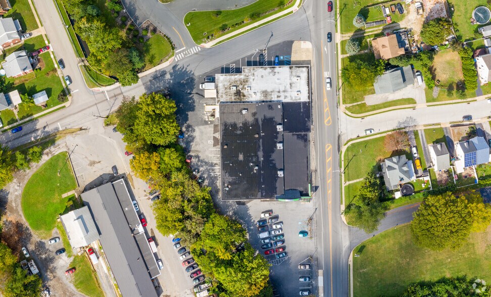 199 Kedron Ave, Folsom, PA à louer - Aérien - Image 3 de 24