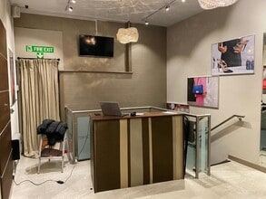 12 Queens Arcade, Leeds à louer Photo intérieure- Image 2 de 3