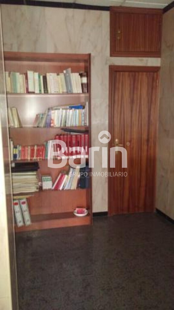 Retail in Córdoba, Córdoba for sale Interior Photo- Image 1 of 8