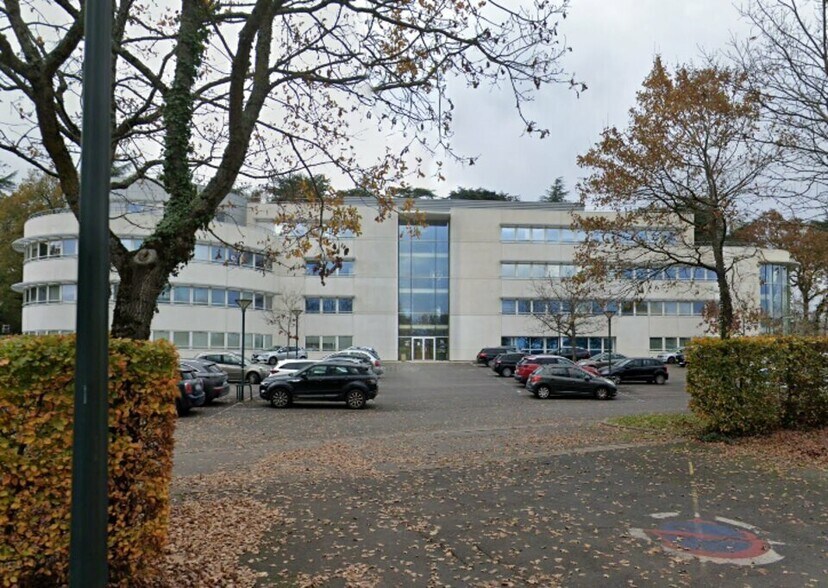 Bureau dans Carquefou à louer - Photo du bâtiment - Image 1 de 1