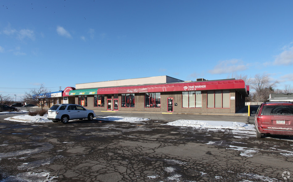 4756 Lake Rd, Brockport, NY for lease - Building Photo - Image 2 of 3