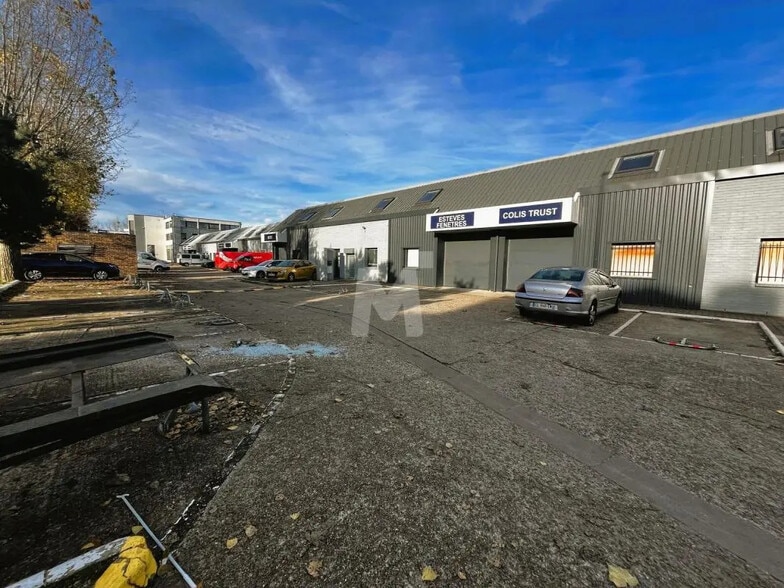 Flex in Évry-Courcouronnes for lease - Building Photo - Image 2 of 13