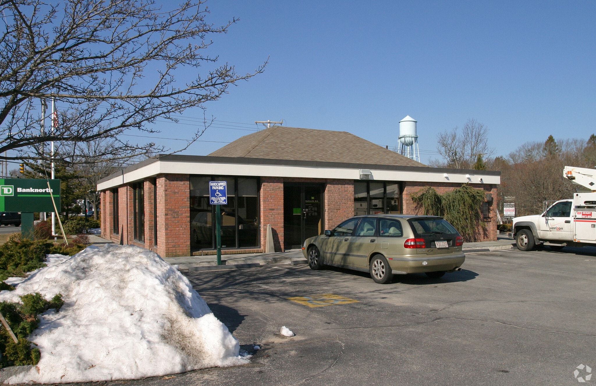 1708 Falmouth Rd, Centerville, MA for lease Primary Photo- Image 1 of 2