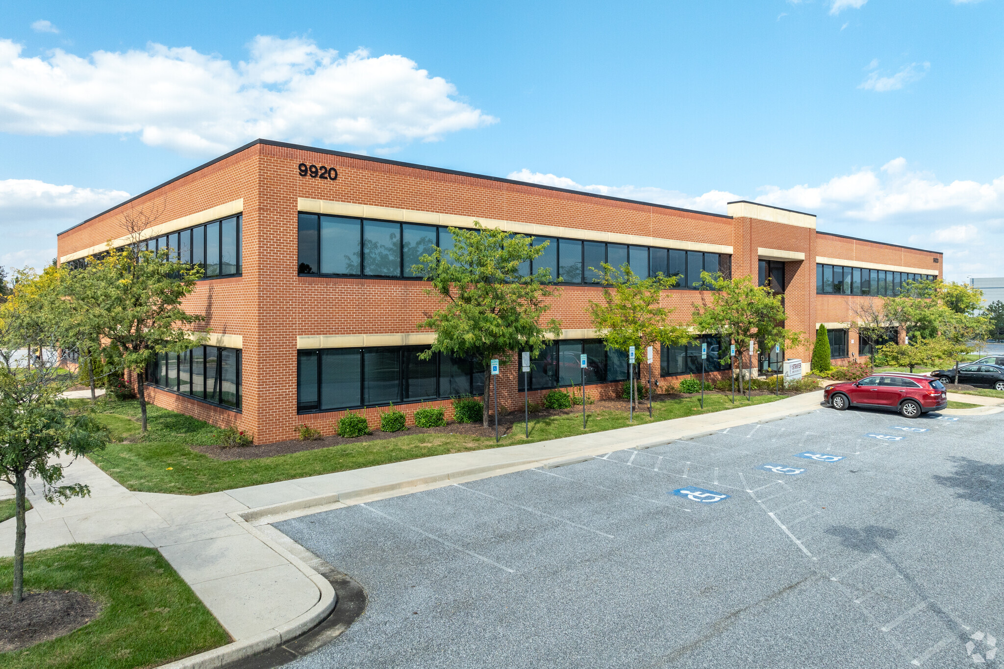 9920 Franklin Square Dr, Nottingham, MD for lease Building Photo- Image 1 of 29