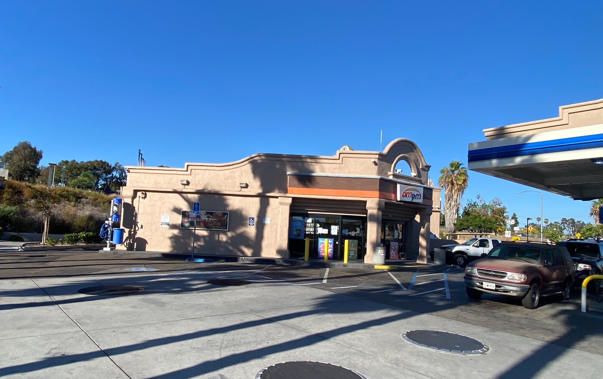 3804 Plaza Dr, Oceanside, CA for sale Primary Photo- Image 1 of 23