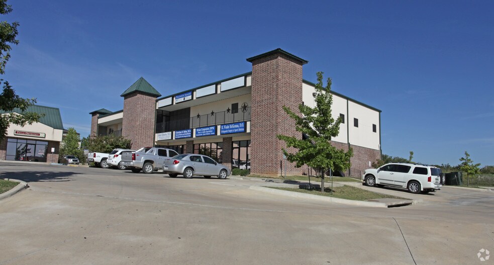1705 S FM 51, Decatur, TX à louer - Photo du bâtiment - Image 2 de 6