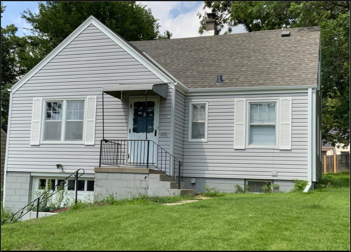 5624 Hickory St, Omaha, NE for sale Primary Photo- Image 1 of 2