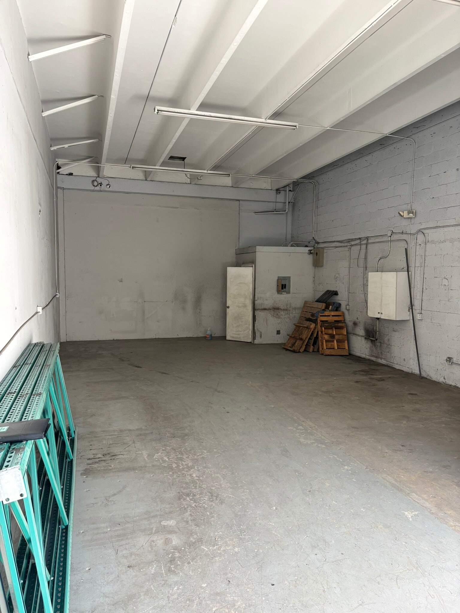 4990 SW 52nd St, Fort Lauderdale, FL à louer Photo intérieure- Image 1 de 4