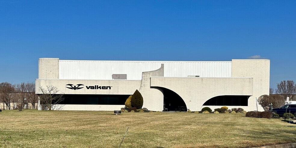 1 Hawk Ct, Swedesboro, NJ à louer - Photo principale - Image 1 de 5