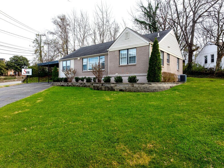 2700 Larmon Ave, Nashville, TN à vendre - Photo du bâtiment - Image 3 de 16
