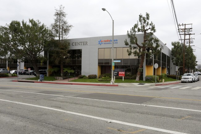 More details for 1703-1741 Stewart St, Santa Monica, CA - Office for Lease