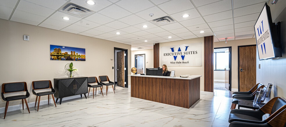 1601 Belvedere Rd, West Palm Beach, FL for lease - Interior Photo - Image 3 of 21