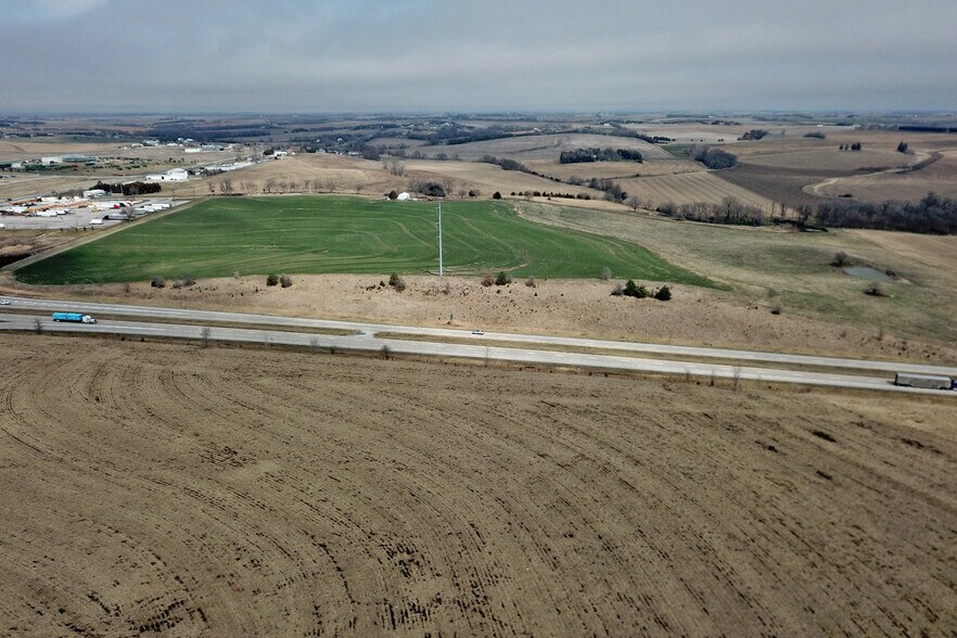 Southeast Hwy 50 & Hwy 2, Syracuse, NE à vendre - Photo du bâtiment - Image 3 de 6