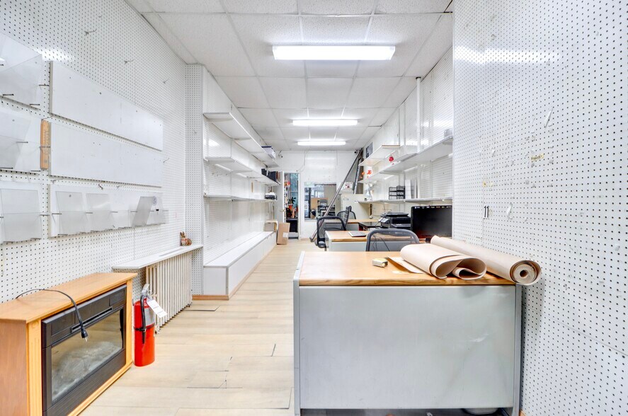 159 Nassau Ave, Brooklyn, NY à vendre - Photo intérieure - Image 2 de 28