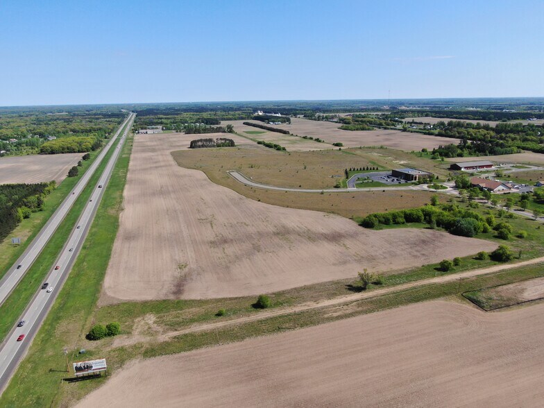 61 Hwy, North Branch, MN à vendre - Photo du bâtiment - Image 2 de 3