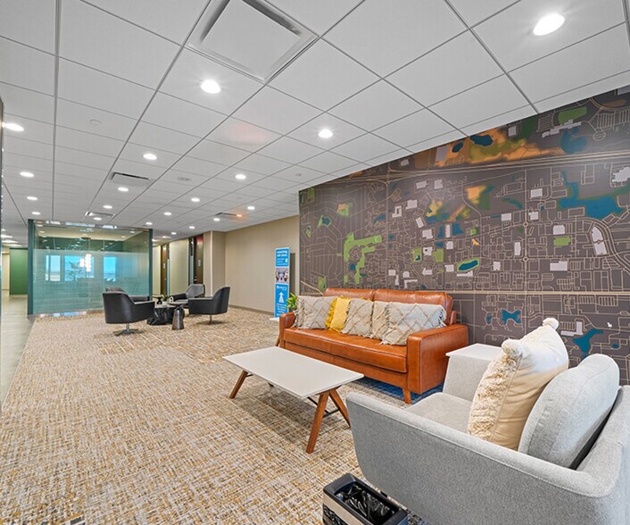 1750 E Golf Rd, Schaumburg, IL à louer - Photo intérieure - Image 3 de 10