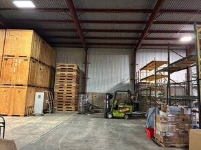 400 Mason Rd, Fairport, NY for lease Interior Photo- Image 1 of 2