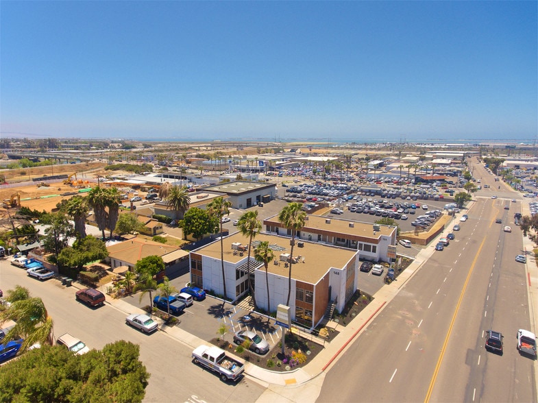 148 E 30th St, National City, CA for lease - Building Photo - Image 2 of 3