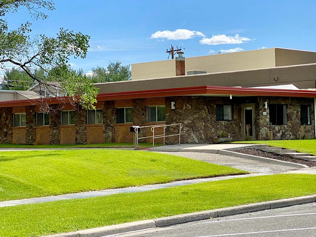 1120 Beck Ave, Cody, WY for sale Primary Photo- Image 1 of 1