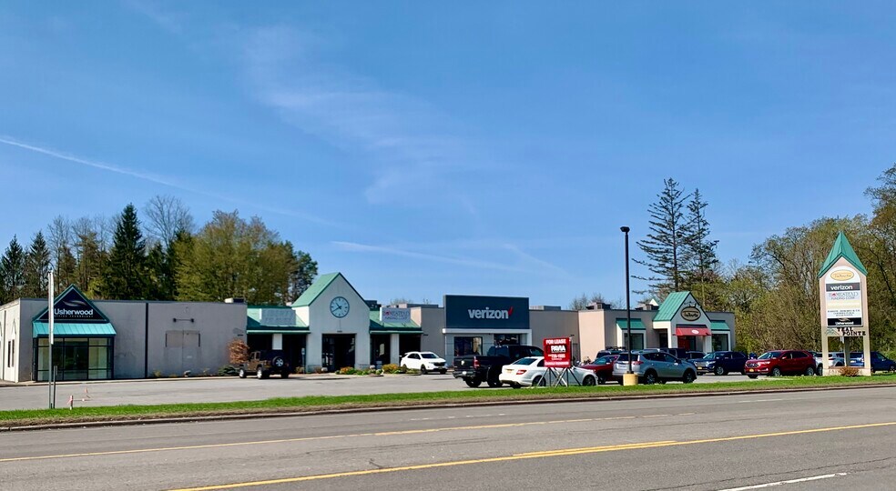 8496-8504 Seneca Tpke, New Hartford, NY for lease - Building Photo - Image 2 of 4