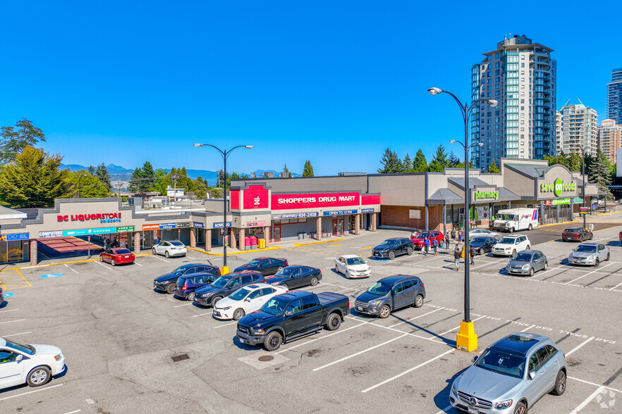 4429-4469 Kingsway, Burnaby, BC for lease - Building Photo - Image 3 of 5