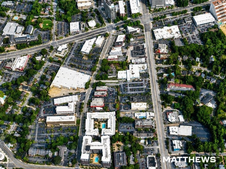 Buckhead Portfolio portfolio of 2 properties for sale on LoopNet.ca - Building Photo - Image 1 of 4