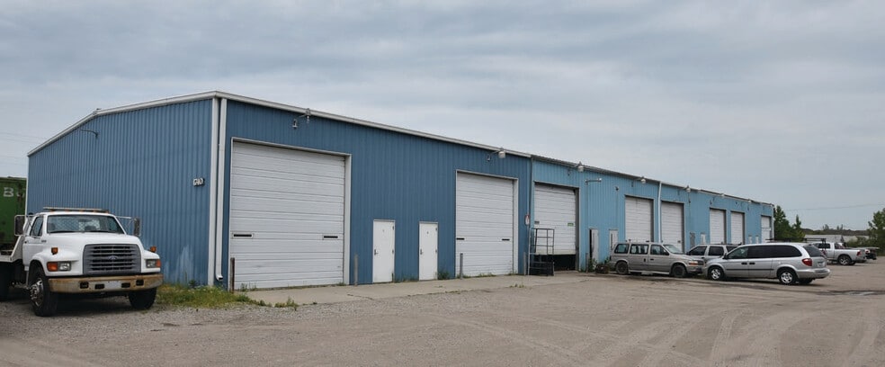 1800 Main Ave E, West Fargo, ND for sale - Building Photo - Image 2 of 18