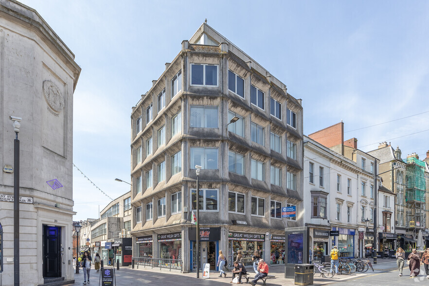 18-19 High St, Cardiff à vendre - Photo principale - Image 1 de 3