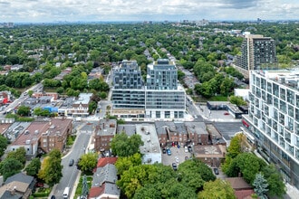 2112 Yonge St, Toronto, ON - Aérien  Vue de la carte