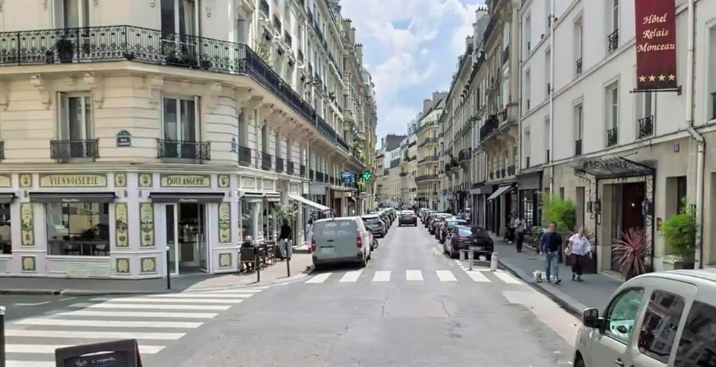 Commerce de détail dans Paris à louer Photo du bâtiment- Image 1 de 4