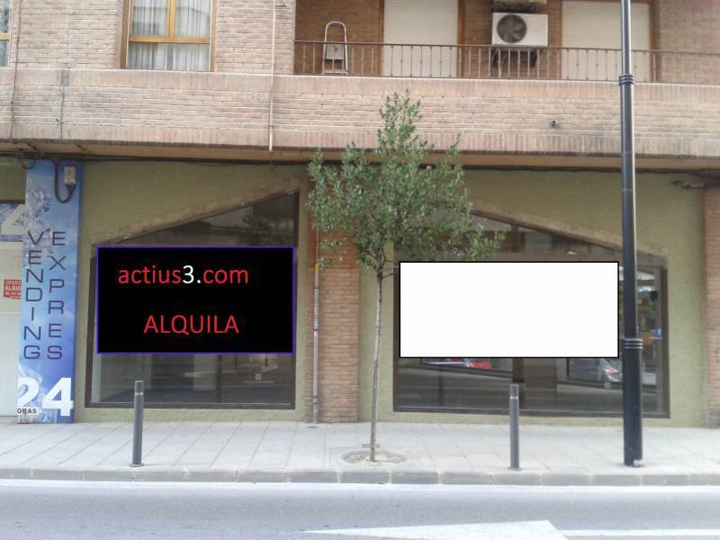Retail in Ontinyent, Valencia for lease Building Photo- Image 1 of 2