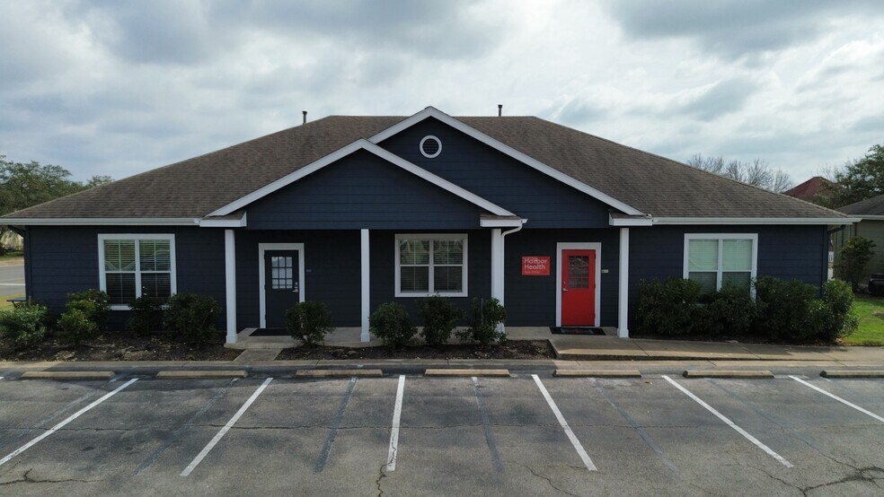 130 Kirkham Cir, Kyle, TX à louer - Photo du bâtiment - Image 2 de 2