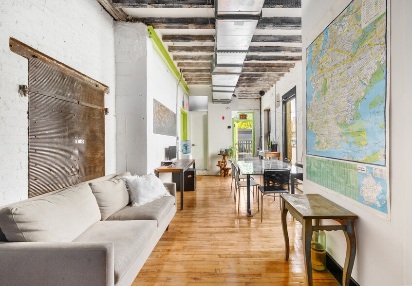 18 Herkimer Pl, Brooklyn, NY à louer - Photo intérieure - Image 1 de 13