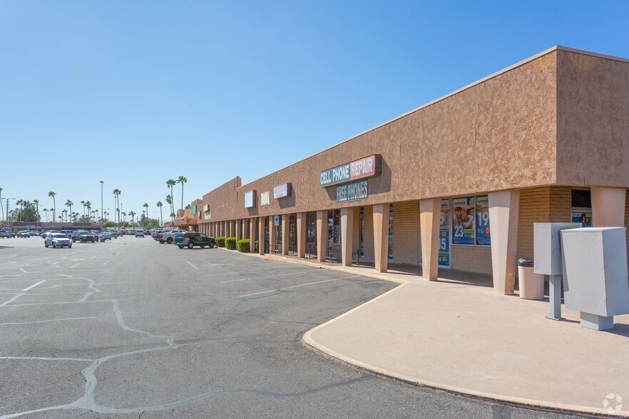 3506-3552 N 35th Ave, Phoenix, AZ for lease - Building Photo - Image 2 of 8