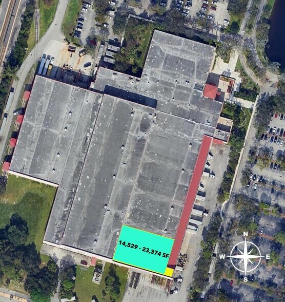 333 SW 12th Ave, Deerfield Beach, FL à louer - Photo du bâtiment - Image 2 de 10