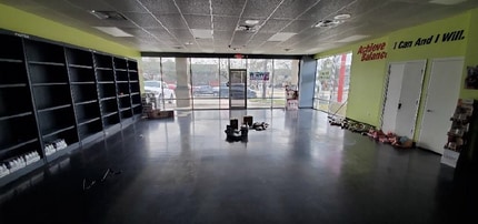 635 Rayford Rd, Spring, TX à louer Photo intérieure- Image 1 de 4