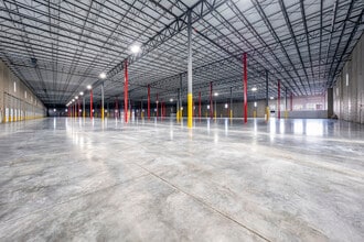 122 8th St, Passaic, NJ for lease Interior Photo- Image 2 of 5