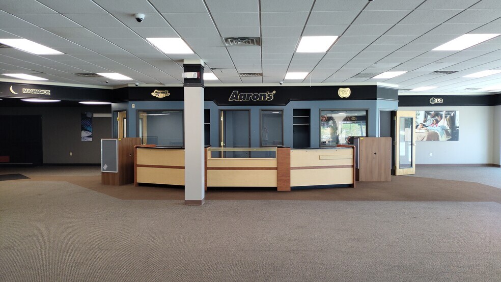 3364 Central Ave, Hot Springs National Park, AR à louer - Photo du bâtiment - Image 2 de 9