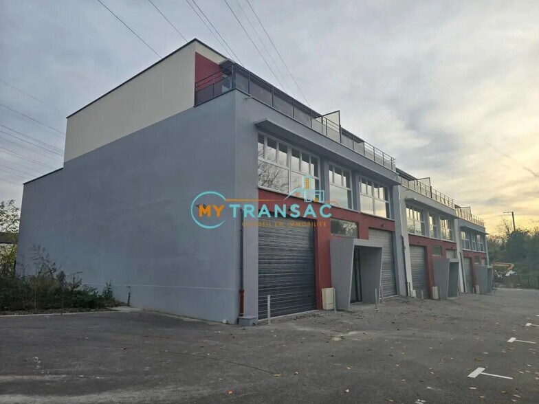 Flex dans Gagny à louer - Photo du bâtiment - Image 2 de 11