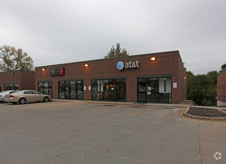 Plus de détails pour 12219-12221 Shawnee Mission Pky, Shawnee, KS - Bureau/Commerce de détail à louer