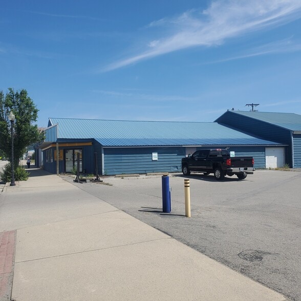 300 S Union Ave, Newport, WA for lease - Building Photo - Image 1 of 3